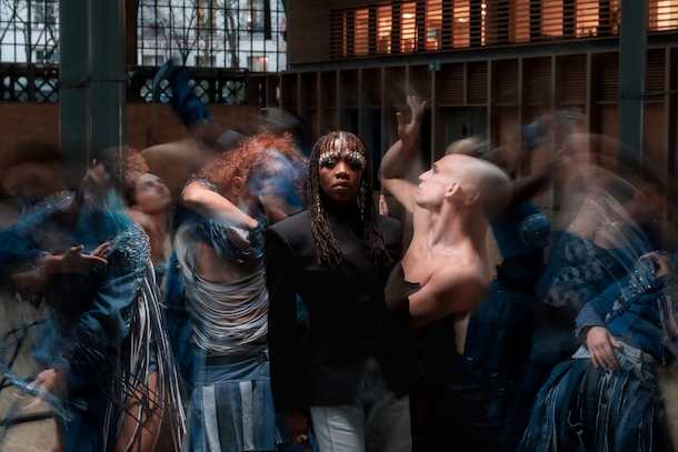 "Haute Couture" de Josepha Madoki © Duy-Laurent Tran