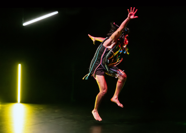 "Derrière Vaval, pleurs, cornes et fwèt" de Thomas Lebrun © Frederic Iovino