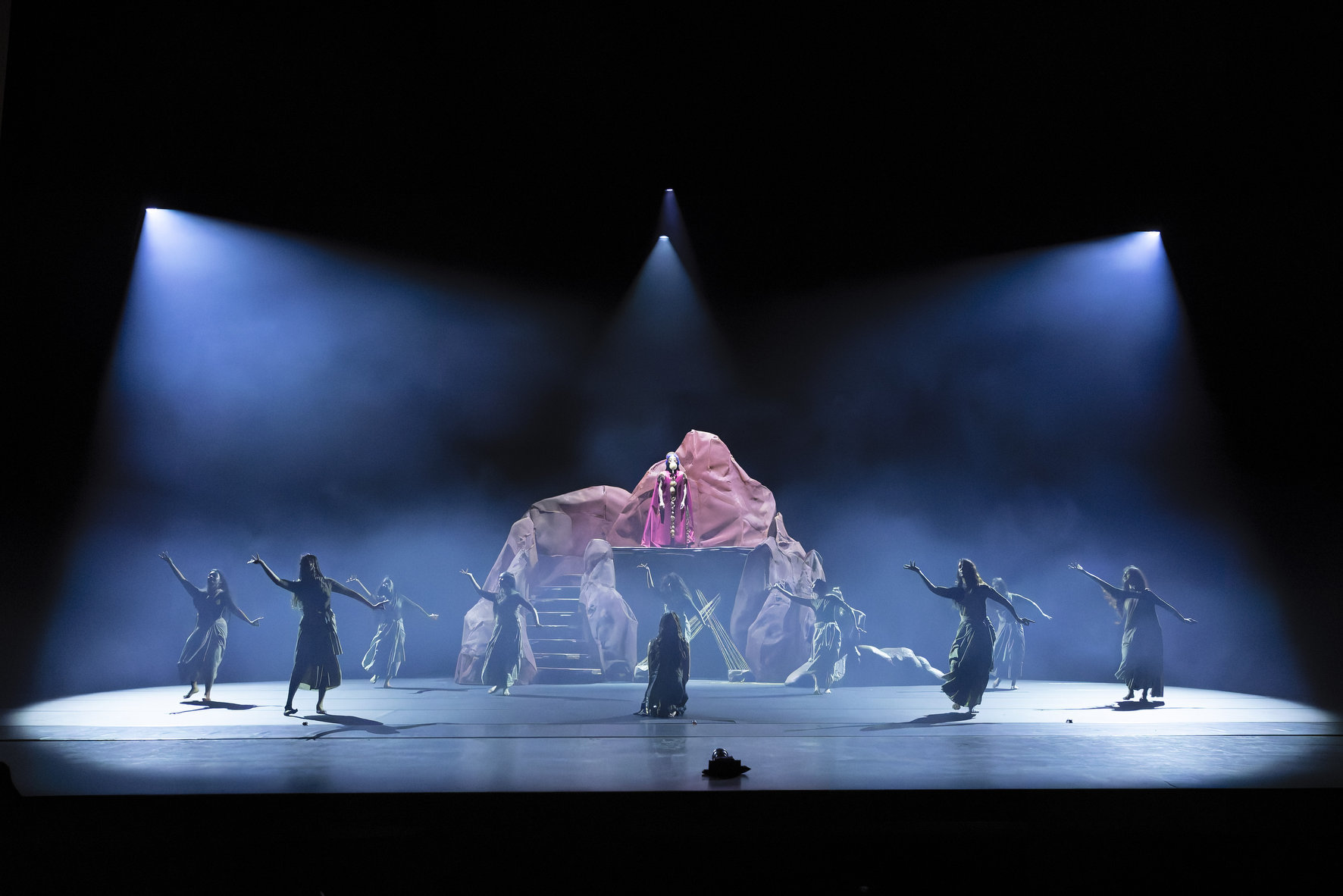 « Thikra » de Akram Khan © Laurent Philippe