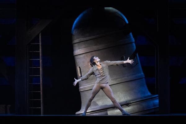 Hugo Marchand/OnP - "Notre Dame de Paris" de Roland Petit © Yonathan Kellerman /OnP