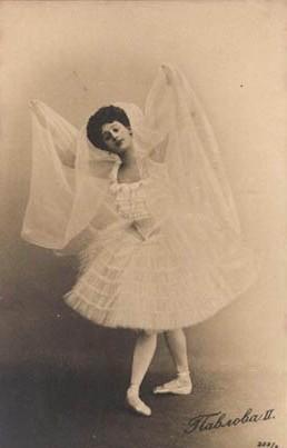 Anna Pavlova dans le rôle de NIkiya en 1902