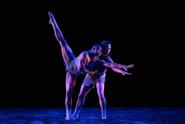 "The Grave’s Tears" de Roderick George © Christopher Duggan