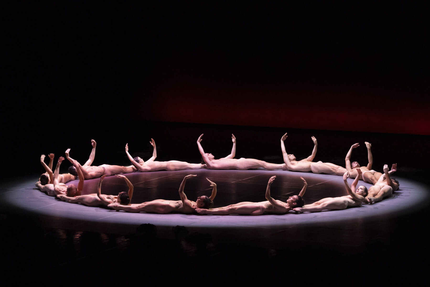 "Torpeur" d'Angelin Preljocaj © Laurent Philippe